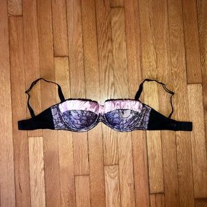 Very pretty Demi Cup Bra